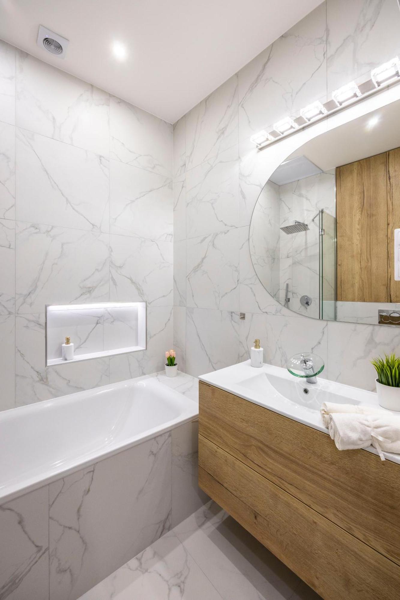 Luxurious Central 4Bedrm 3Bathrm Residence W/ Balcony Budapeşte Dış mekan fotoğraf